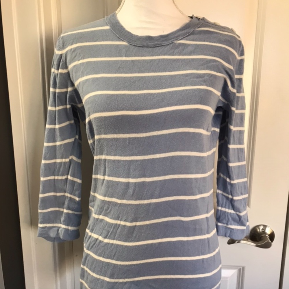 Gap lightweight sweater